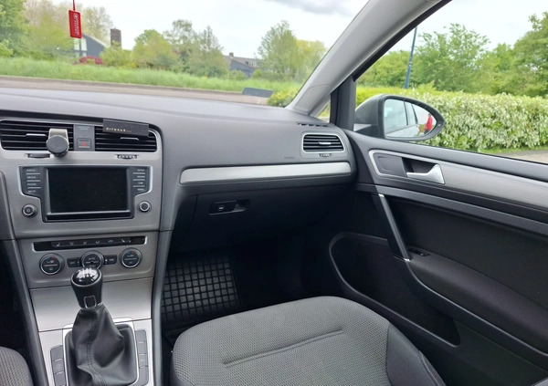 Volkswagen Golf cena 48500 przebieg: 127000, rok produkcji 2015 z Rzeszów małe 172
